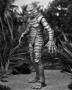 NECA *PRE-ORDER Universal Monsters Ultimate 7 Inch Scale Action Figure - Creature From The Black Lagoon (Black And White) 13 NECA *PRE-ORDER Universal Monsters Ultimate 7 Inch Scale Action Figure - Creature From The Black Lagoon (Black And White) -Child Toy Store 04823 unp 5 scaled 1