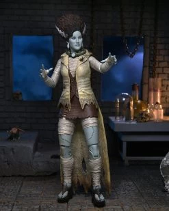 NECA Universal Monsters X Teenage Mutant Ninja Turtles Ultimate 7" Scale Action Figure - April As The Bride 14 NECA Universal Monsters X Teenage Mutant Ninja Turtles Ultimate 7" Scale Action Figure - April As The Bride -Child Toy Store april1 scaled 1