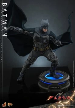 *PRE-ORDER Batman - The Flash Movie Hot Toys Collectibles 1/6 Scale Action Figure -Child Toy Store batman dc comics gallery 6478c6f87d166