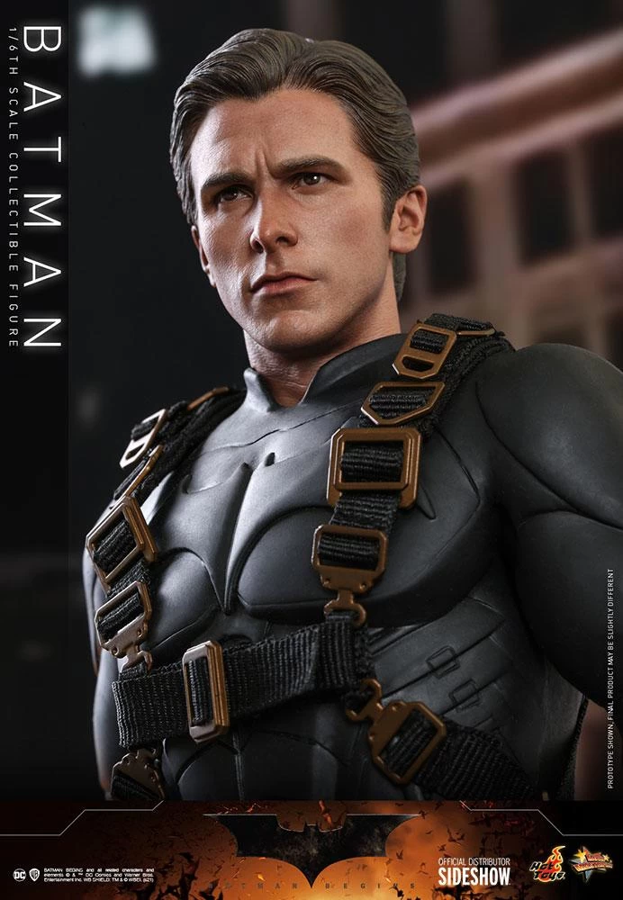 Batman - Batman Begins Hot Toys Collectibles 1/6 Scale Action Figure 8 Batman - Batman Begins Hot Toys Collectibles 1/6 Scale Action Figure - Image 8