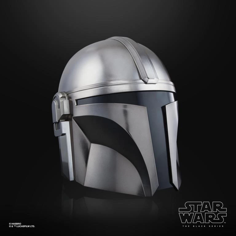 Hasbro Star Wars The Black Series Mandalorian Premium Electronic Helmet 5 Hasbro Star Wars The Black Series Mandalorian Premium Electronic Helmet - Image 5