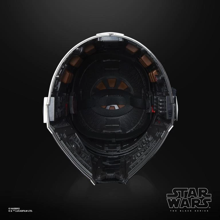Hasbro Star Wars The Black Series Mandalorian Premium Electronic Helmet 4 Hasbro Star Wars The Black Series Mandalorian Premium Electronic Helmet - Image 4