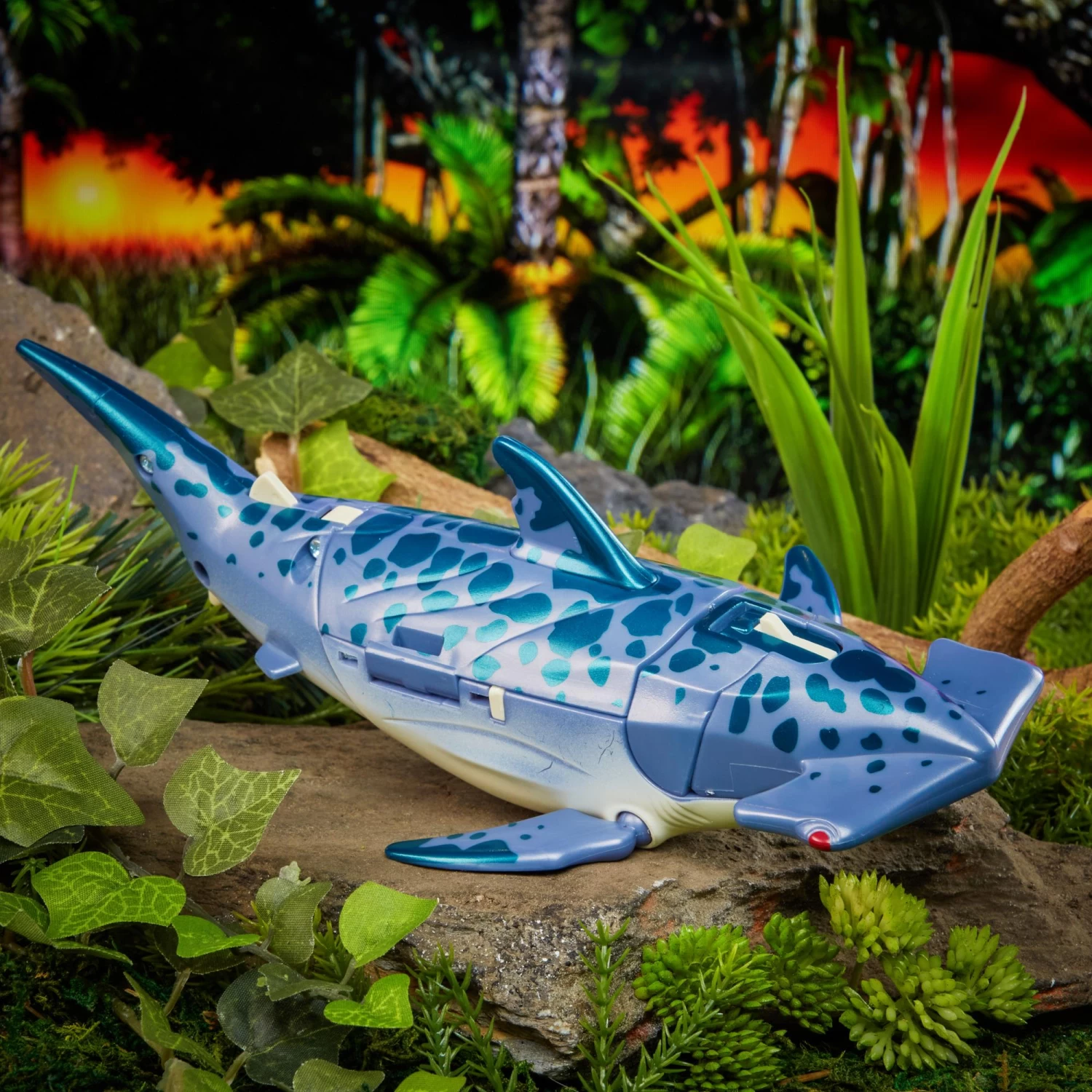 Hasbro Transformers Generations Beast Wars Vintage Action Figure - Cybershark 7 Hasbro Transformers Generations Beast Wars Vintage Action Figure - Cybershark - Image 7