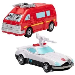 Hasbro Transformers Studio Series 86 Buzzworthy Bumblebee Voyager Action Figure Twinpack - Ironhide & Prowl -Child Toy Store f71295l00 detail 23 2000px 300dpi