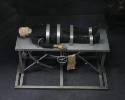 NECA Universal Monsters Ultimate 7 Inch Scale - Frankenstein Accessory Pack -Child Toy Store frankenstein10 scaled 1