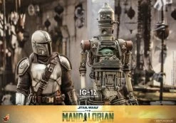 *PRE-ORDER IG-12 (The Mandalorian) - Star Wars Hot Toys Collectibles 1/6 Scale Action Figure -Child Toy Store ig 12 gallery 6490963aee482
