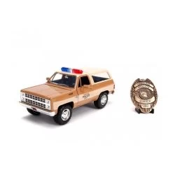 Jada Toys Stranger Things - Chevy Blazer With Sheriff's Badge Hollywood Rides 1:24 Scale Die Cast Vehicle -Child Toy Store ja31111 800x800 1