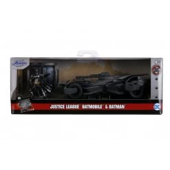 Jada Toys Justice League - Batmobile With Batman Figure Hollywood Rides 1:32 Scale Die Cast Vehicle