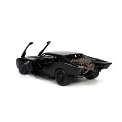Jada Toys Batman - 2022 Batmobile With Batman Figure Hollywood Rides 1:24 Scale Die Cast Vehicle -Child Toy Store ja32731 2 800x800 1