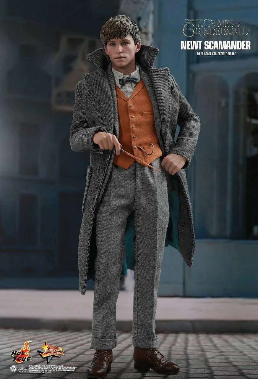 Newt Scamander - Fantastic Beasts: The Crimes Of Grindelwald Hot Toys Collectibles 1/6 Scale Action Figure 1 Newt Scamander - Fantastic Beasts: The Crimes Of Grindelwald Hot Toys Collectibles 1/6 Scale Action Figure