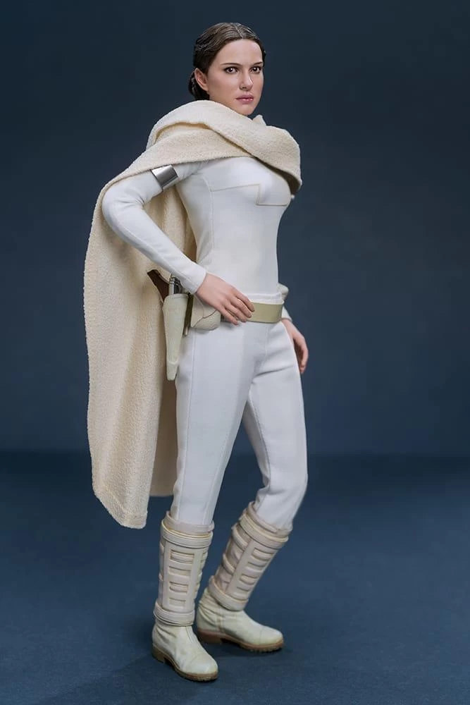 *PRE-ORDER Padme Amidala - Star Wars Hot Toys Collectibles 1/6 Scale Action Figure 1 *PRE-ORDER Padme Amidala - Star Wars Hot Toys Collectibles 1/6 Scale Action Figure