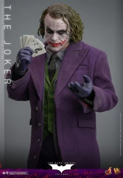 *PRE-ORDER Joker - Batman: The Dark Knight Hot Toys Collectibles 1/6 Scale Action Figure -Child Toy Store the joker dc comics gallery 64c3041b74f54